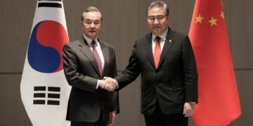 جنوبی کوریا، چین و جاپان تشقی ایشلر وزیرلری اوچ تامانمله همکارلیکنی کوچه‌یتیریش آرتیدن