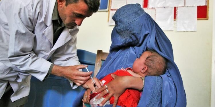 یونیسف: افغانستان ده 838 باله دوالنیش آستیده قرار تاپگن