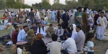 امریکا، پاکستانده‌گی افغانستانلیک قاچقینلر اوچون بیرلشگن ملتلر تشکیلاتی گه 77 میلیون دالر یاردم بېردی