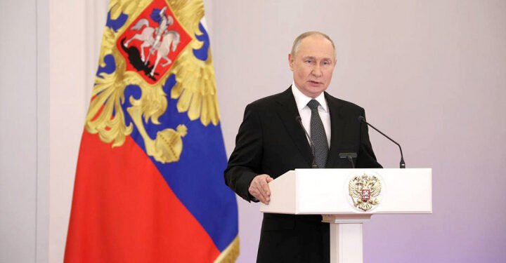 پوتین کیلهجک ریاست جمهورلېک سیلاو نامزدلېگی نې اعلان قېلدې