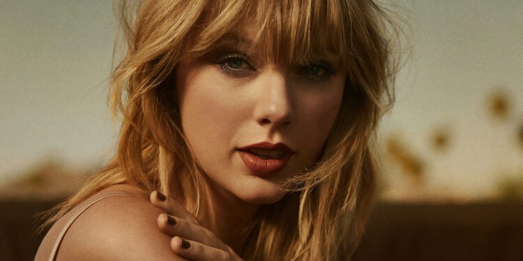 تیلور سوئیفت 2023- ییل Spotify دن 100 میلیون دالردن آرتیق درآمد قیلماقده