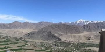 راشاتودی: بدخشان‌ده قوله‌ب توشگن اوچاق ایچیده تورت خدمه و ایکی یولاوچی بار ایکن