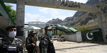 تورخم چېگره‌سی یوک تاشووچی موترلر یوزیگه یاپیلدی