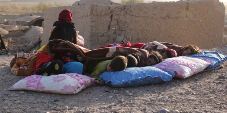 یونیسف: هرات‌ده‌گی زلزله‌ده 96 مینگ باله زیان کۉرگن