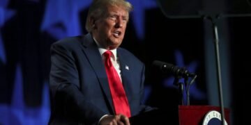 ترامپ امریکا نینگ حوثی‌لرگه قرشی بۉلگن هجوملریدن تنقید قیلدی