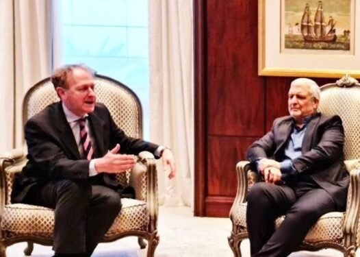 افغانستان اوچون ایران و بریتانیا مخصوص وکیل‌لری اوچره‌شگن