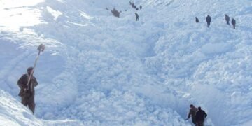 بدخشان‌ده قار سیلجیشی عاقبتیده اۉچ کیشی جان بېریب ینه بیر کیشی یره‌لنگن