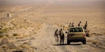 ایران کوچلری جیش‌العدل گروهی نینگ بیر قومندان‌نی پاکستان‌ده اۉلدیردی