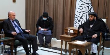 طالبان: سینیرلی اوغلو طالبان‌دن خلق‌ارا ایریم قانون‌لرگه تَن بیریش‌لرینی سۉره‌دی