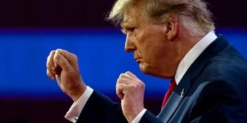 ترامپ جنوبی کارولینا دستلبکی سیلاویده غلبه قازاندی