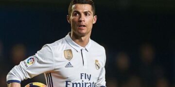 2023- ییل‌ده اېنگ کۉپ معاش آلگن 100 سپورتچی؛ رونالدو بیرینچی اۉرین‌ده