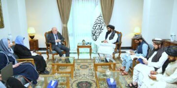 فریدون سینیرلی اۉغلو و امیرخان متقی دوحه یغینی حقیده اوچره‌شگن