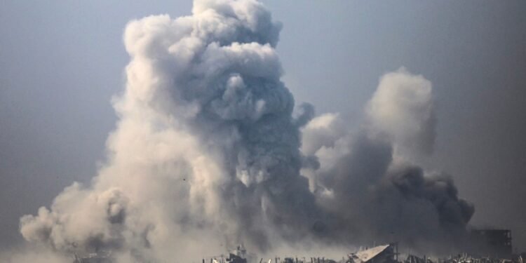 اسراییل کوچلری رفح شهری اوستیده هوایی هجوم اویوشتیرگن