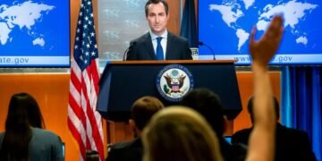 متیو میلر: امریکا افغانستان‌ده عصیانچی گروه‌لرنی جوابگرلیککه تارته‌دی