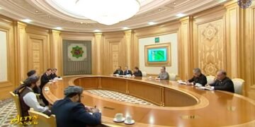 محمداوف ترکمنستان رسمی‌لرینی افغانستان بیلن اقتصادی علاقه‌لرینی کوچه‌یتیریشگه بویورگن