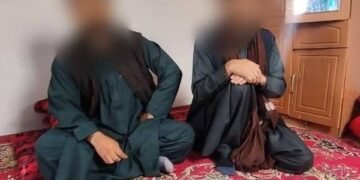 طالبان تامانیدن ایکی کیشی دالر قاچاق اېتیش عیبلاوی بیلن قۉلگه آلینگن