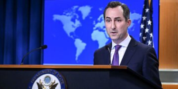 متیومیلر: افغانستان‌ده قماقده بۉلگن امریکا فقرالری آزاد اېتیلسین