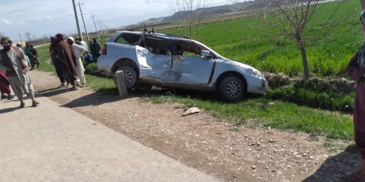 سرپل – شبرغان عمومی قتناو یۉلیده صادر بۉلگن ترافیکی حادثه‌لرده آلتی کیشی اۉلیب و یره‌لندی