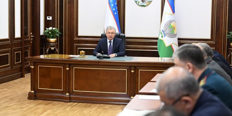 شوکت میرضیایف: فقرا گوجوم بۉلگن جای‌لر خوفسیزلیگیگه کوپراق دقت قیلینسین