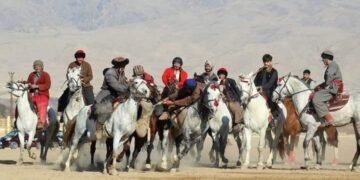 اوغلاققه بۉلگن قیزیقیش حیرتی؛ فرانس پرس: افغانستان‌ده اوغلاق عصری اویین‌گه اَیلنماقده