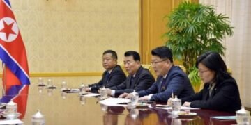 شمالی کوریادن بیر هیات ایران کېلگن