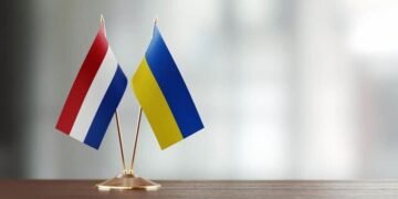 هالند اوکراین گه بیر میلیارد یورو‌لیک حربی یاردم بیره‌دی