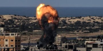 اسراییل رفح‌گه بۉلگن ینگی هوایی هجومی اۉنلرچه فلسطین‌لیک اۉلیب و یره‌لنیشیگه باعث بۉلدی