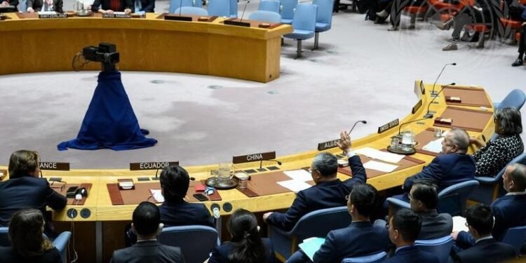 روسیه فضاده قورالی رقابت آلدی آلینیشی مقصد بۉلگن قطعنامه‌نی وتو قیلدی