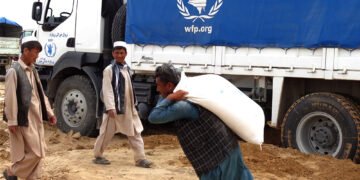 آذیق_آوقت دستوری: افغانستان‌ده هر آی ایچیده ۶ میلیون انسان‌گه یاردم بېره‌میز