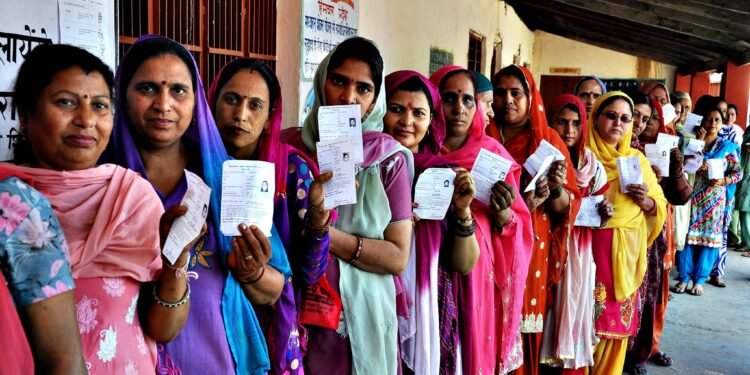 هند مملکتی بویوک سیلاوینی ایکینچی باسقیچی باشلنگن