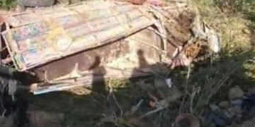 بلوچستان ده ترافیکی بیر حادثه عاقبتیده ۵۵ کیشی اۉلیب و یره‌لنگن