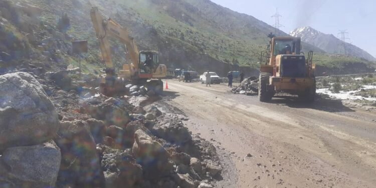 سالنگ عمومی قتناو یۉلی ترافیک یوزیگه قیته آچیلگن