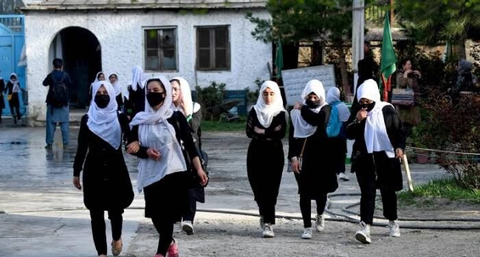 بیرلشکن ملتلر تشکیلاتی قیزلرنی اوقیشی خصوصیده‌گی چیکلاولر عاقبتیدن خواطر بیلدیردی