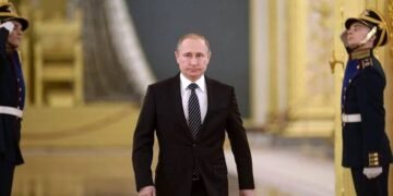 روسیه جمهور باشلیغی اۉزبېکستان‌گه سفر قیله‌دی