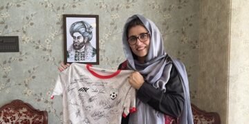 هندده آلتین قاچاق اېتیش‌گه عیب‌لنگن افغانستان‌لیک دیپلومات استعفاگه چیقدی