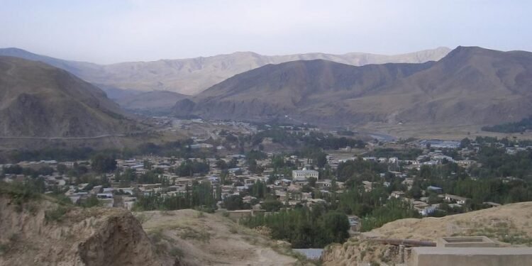 بدخشان‌ده ترافیکی حادثه عاقبتیده ۸ کیشی اۉلیب و یره‌لنگن