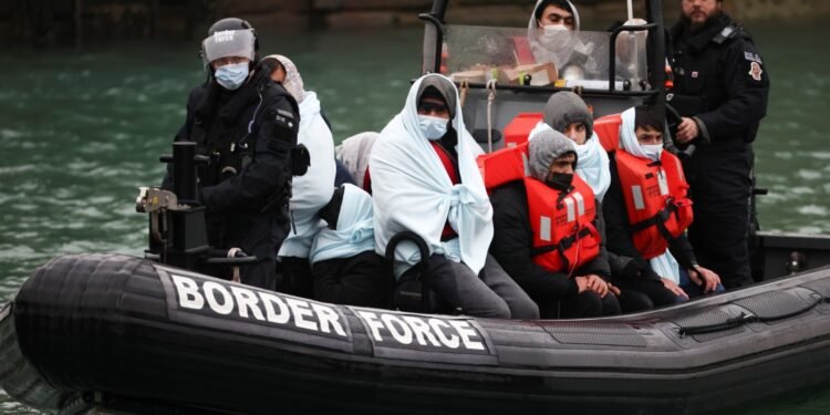 بریتانیا باش پناه ایزلاوچیلرنی رواندا مملکتیگه یوباریش جریاننی باشلهدی