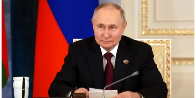 پوتین: روسیه ایران جمهور باشلیغی اۉلیمی خصوصیده‌‌گی تدقیقات‌گه  همکارلیک قیلیش‌گه تیار