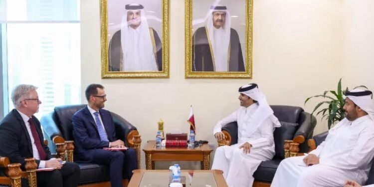 قطر و اروپا رسمیلری افغانستان خصوصیده اوچرهشدیلر