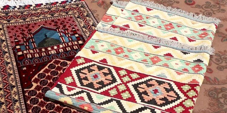 جوزجان‌لیک عیاللر قۉل صناعتی حمایه اېتیلیشینی خواهله‌یدیلر