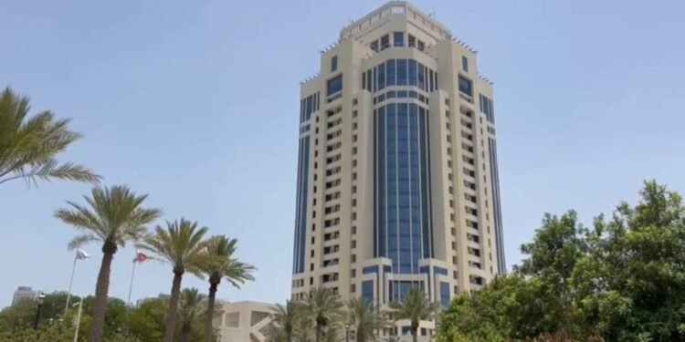 حاضرگه قدر دوحه ییغینیده چقیریلگن اوچ عیال بو ییغیننی تحریم قیلگن