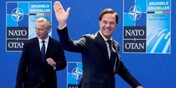 هنگری باش وزیری مارک روته ناتو تشکیلاتی باش کاتبی بۉله‌دی