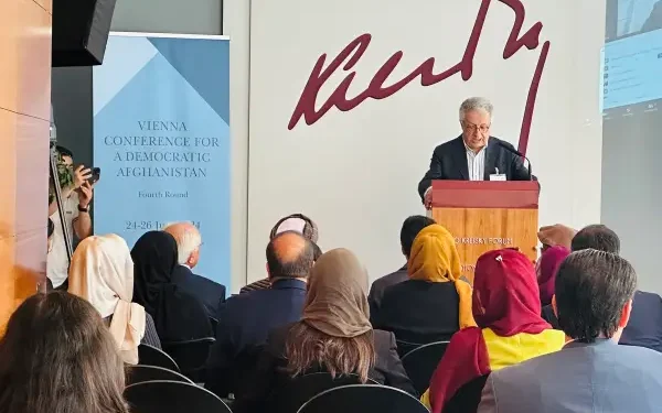 ویانا شهریده افغانستان‌لیکلر ییغینی باشلندی