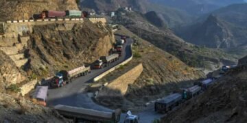 افغانستان و پاکستان آره‌سیده سوداگرلیک موترلر هیداوچیلریگه وقتینچه‌لیک حجت ترقه‌تیله‌دی