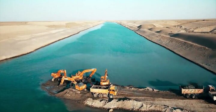 کون.اوز گزارشی: قوشتیپه کانالی قوریلیشیدن هرحالده اۉزبېکستان زیان کورهدی