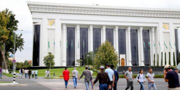 اۉزبېکستان‌ده چیت‌ایللیک سوداگرلر حضوری؛ افغانستان‌لیکلر اوچینچی اۉرین‌ده