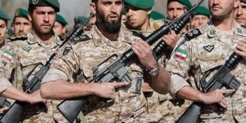 ایران انقلابی قۉریقچیلری نامیده‌گی کوچلری کانادا تامانیدن تحریم اېتیلدی