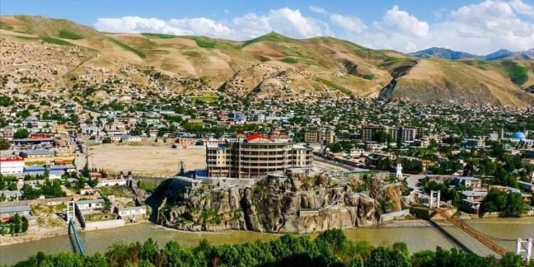 بدخشان‌ده یوز بېرگن ترافیکی حادثه عاقبتیده ۱۱ کیشی اۉلیب و یره‌لنگن