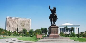 تاشکینت‌ده افغانستان سوداگرلیک محصولاتلرینی کورگزمه‌سی یۉلگه قۉییله‌دی