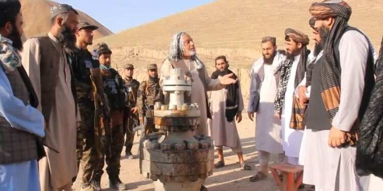 جوزجان‌ده ۱۱ حلقه تیل قودوغینی قازیش ایشی باشلنه‌دی